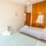 Apartamento Rena's Center House