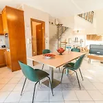 Apartamento Rena's Center House *