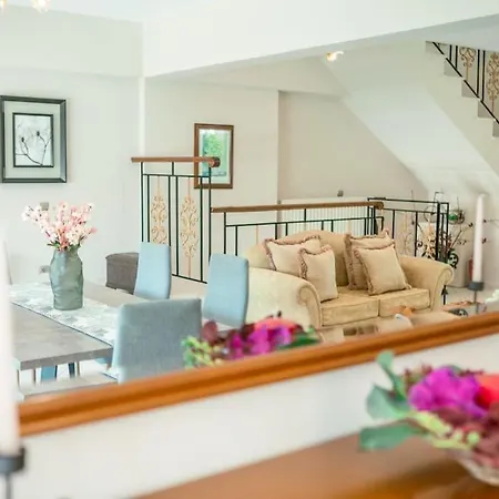 Apartment Rena's Center House