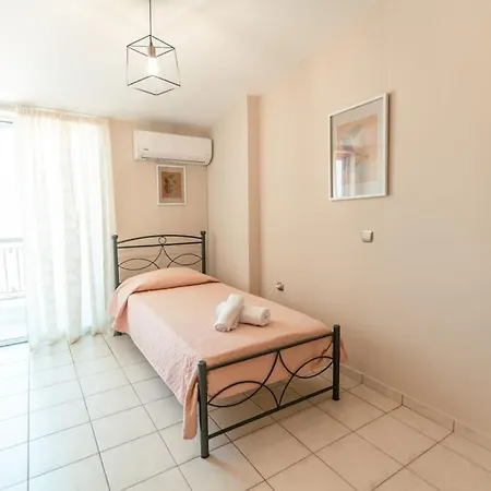 公寓 Rena's Center House